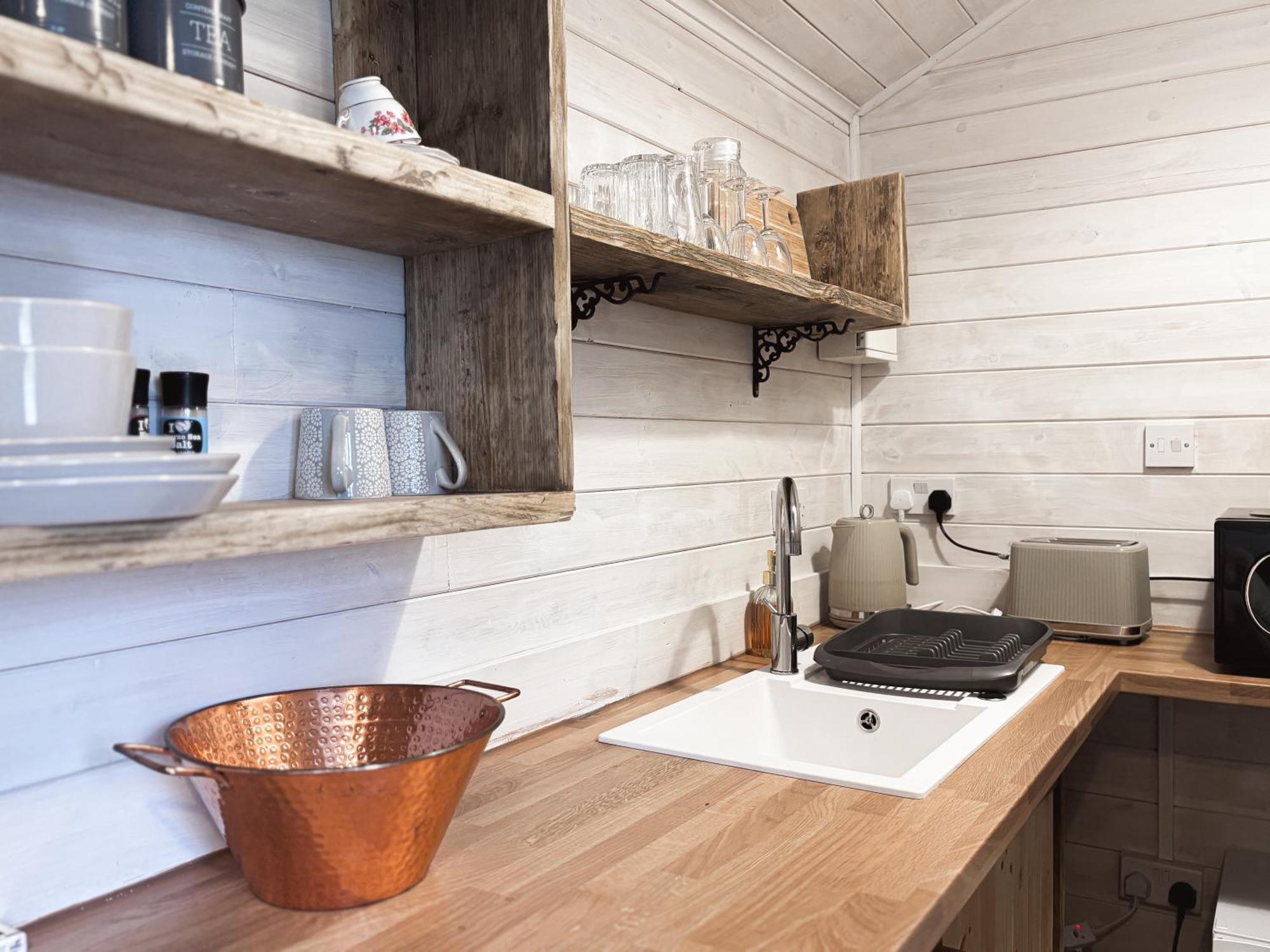 'Swan' Lakeview Lodge Bishampton Eksteriør billede